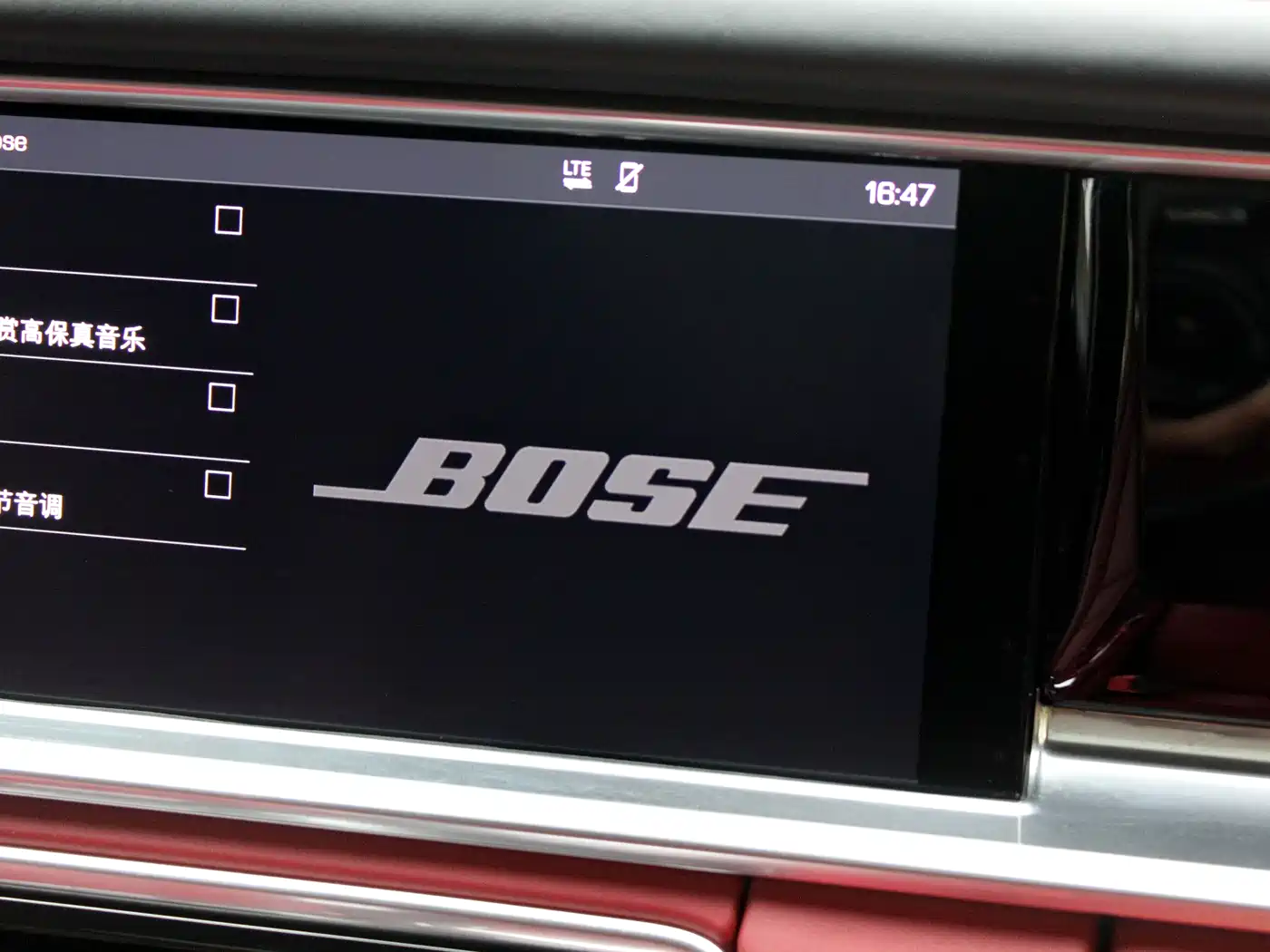 Porsche Panamera 2019 Panamera 2.9T фото 15