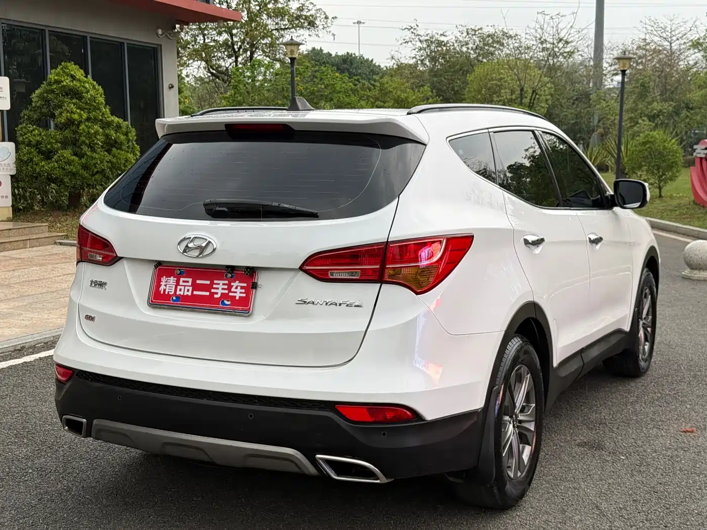 Hyundai Santa Fe 2013 Model 2.4L Automatic 2WD Smart фото 4