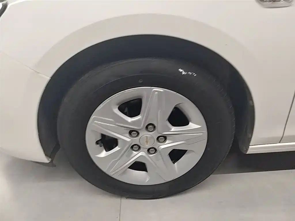 Chevrolet Cavalier 2019 320 Auto Sunroof Enjoyment Edition фото 23
