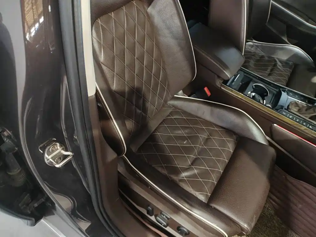 Фото 20 - Volkswagen Phideon