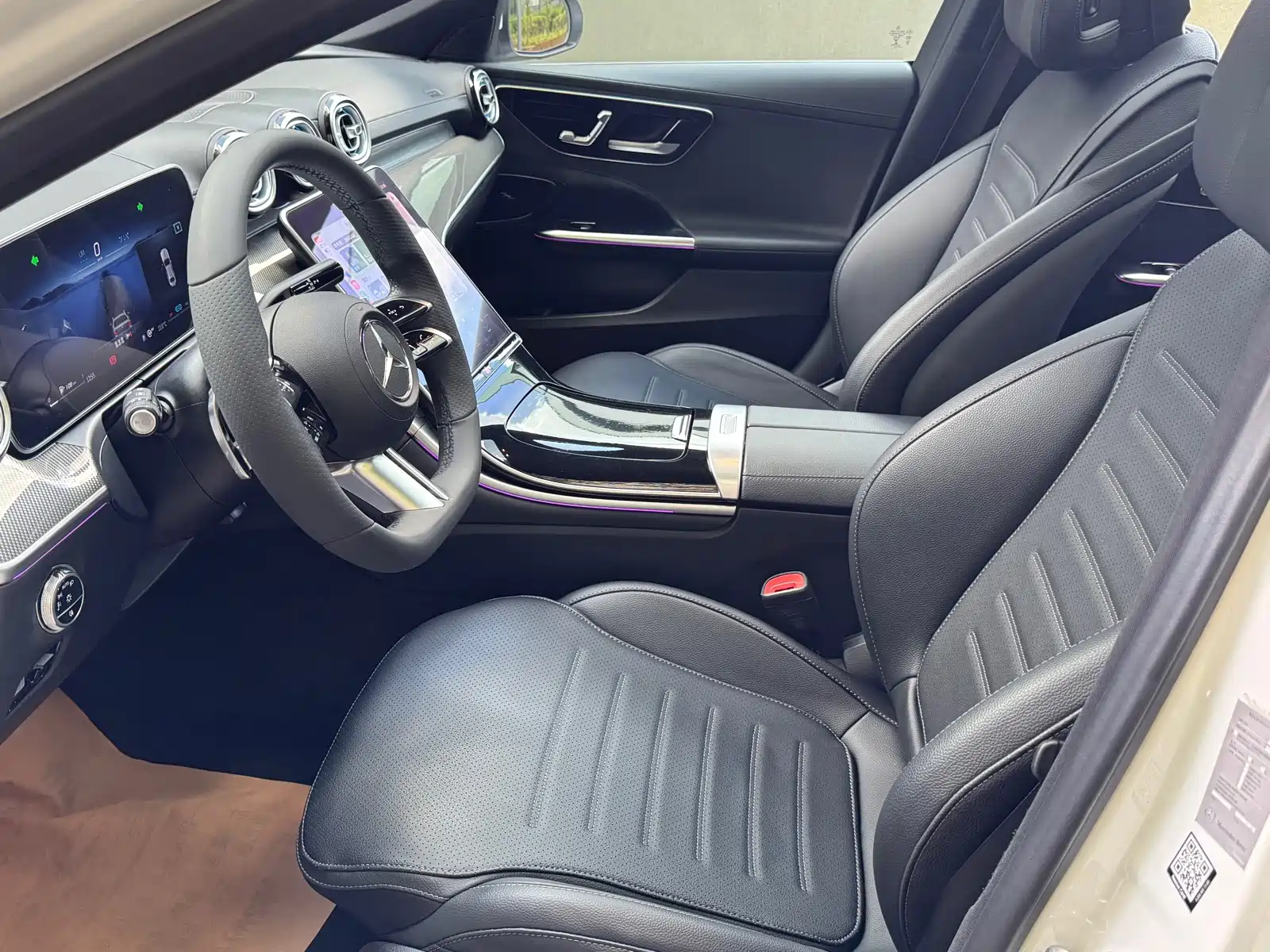 Фото 28 - Mercedes-Benz C-Class