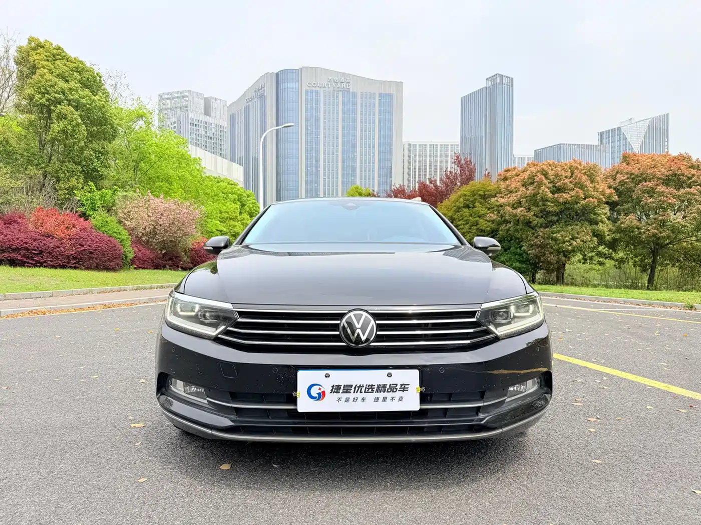 Фото 2 - Volkswagen Magotan