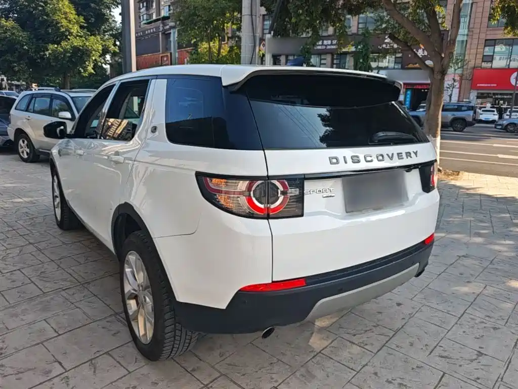 Land Rover Discovery Sport 2018 240PS HSE Edition фото 5
