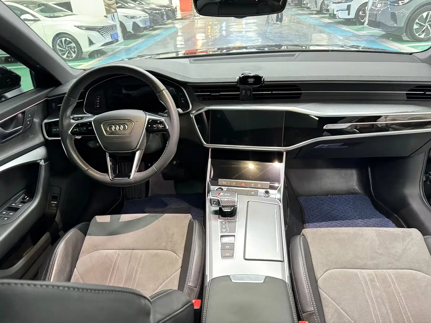 Audi A6L 2022 45 TFSI quattro Premium Dynamic фото 8