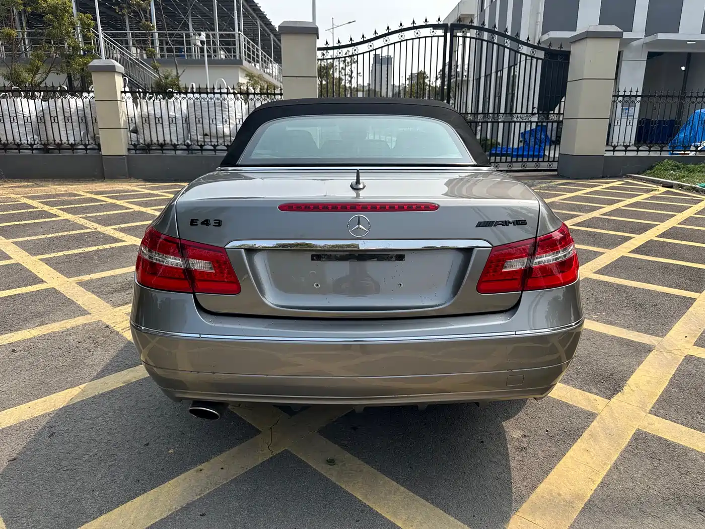 Mercedes-Benz E-Class (Import) 2011 E 260 CGI Convertible фото 4