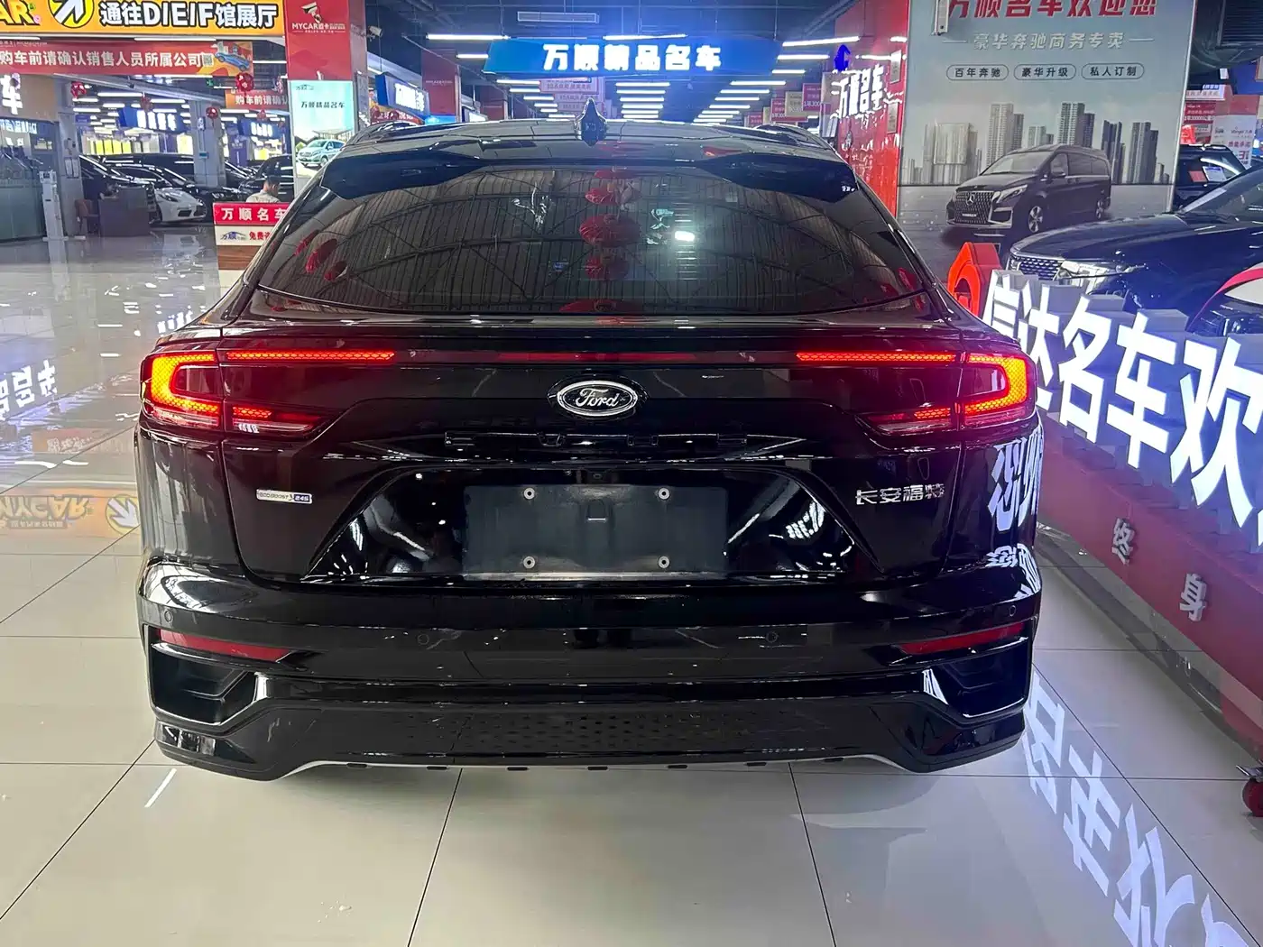 Ford EVOS 2024 2022 EcoBoost 245 Sport Edition