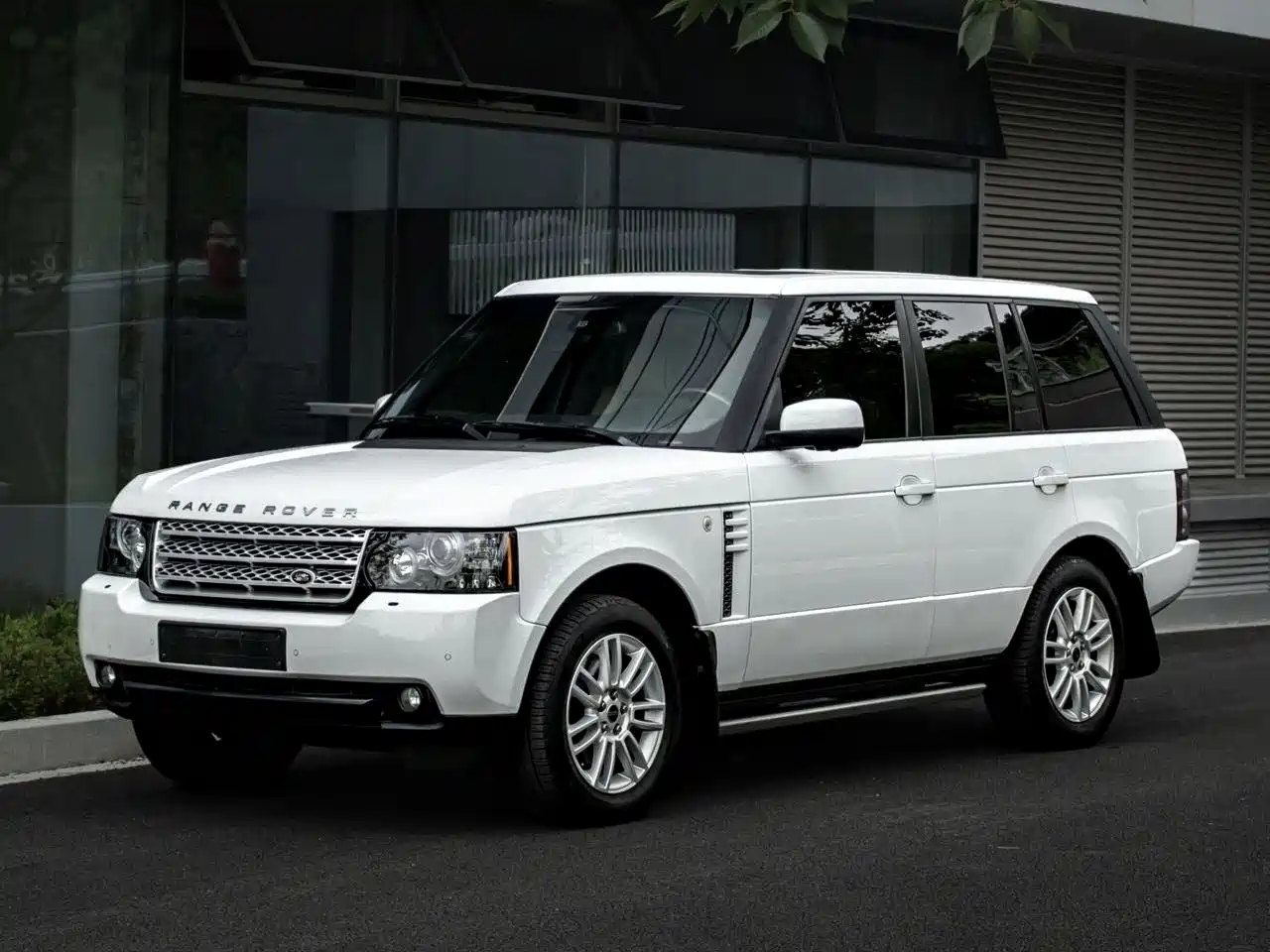 Фото 4 - Land Rover Range Rover