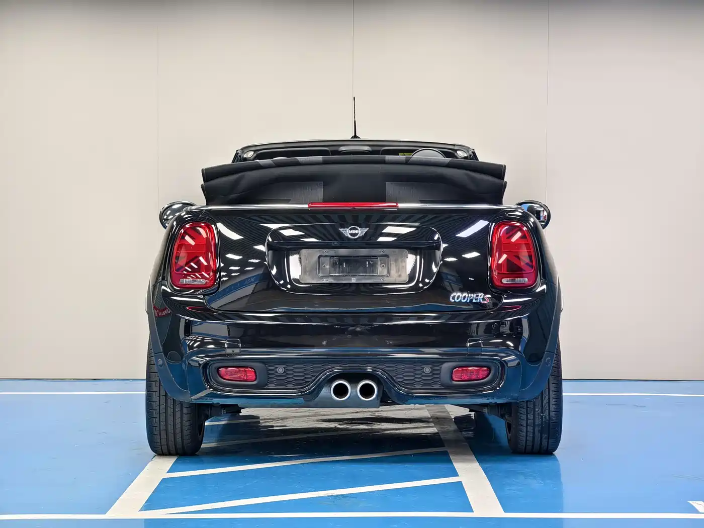 MINI 2021 2.0T COOPER S CABRIO Caribbean Blue Collector's Edition фото 5