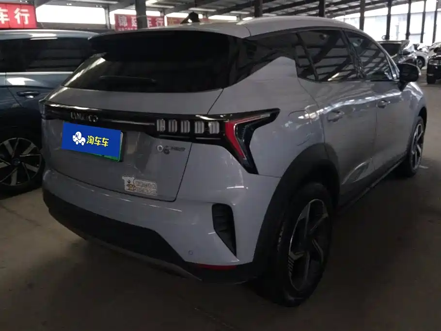Lynk & Co 06 EM-P 2022 PHEV 84KM Range Pro фото 3