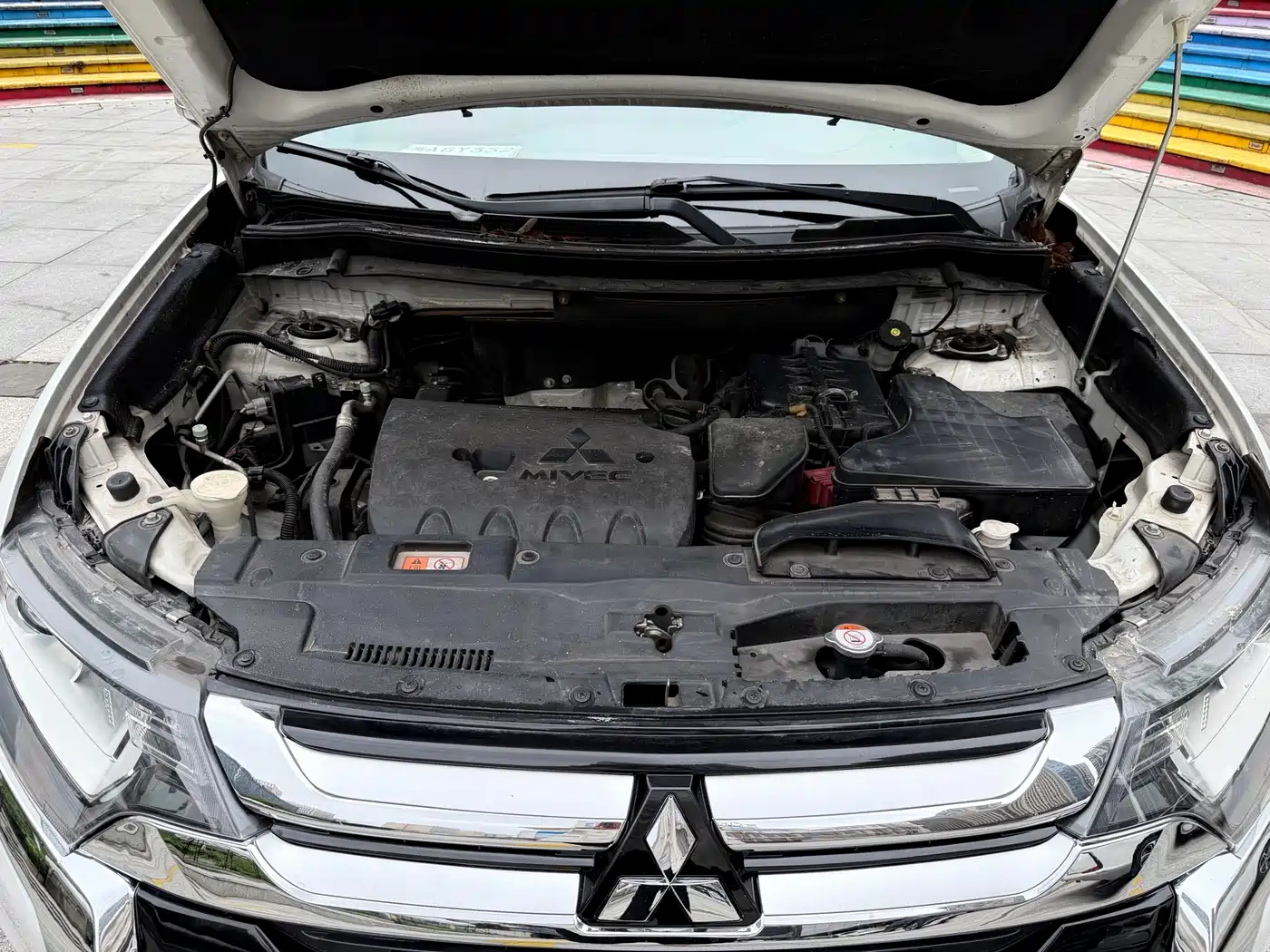 Mitsubishi Outlander (Import) 2016 2.0L 2WD Value Edition 5-Seater фото 14