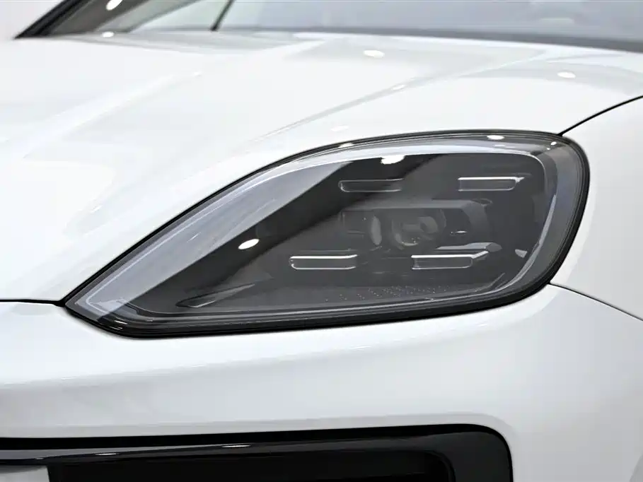 Porsche Cayenne New Energy 2024 Cayenne E-Hybrid 2.0T фото 10