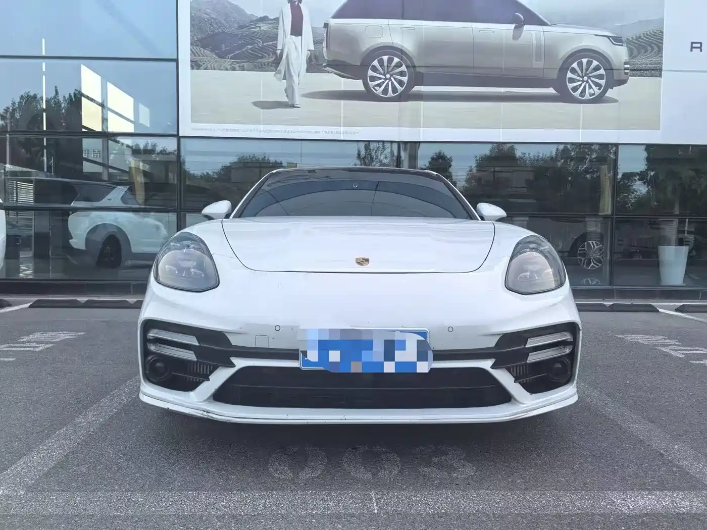 PORSCHE PANAMERA