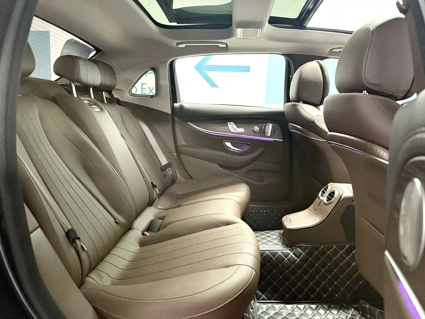 Mercedes-Benz E-Class 2022 Facelift E 300 L Luxury Style фото 6