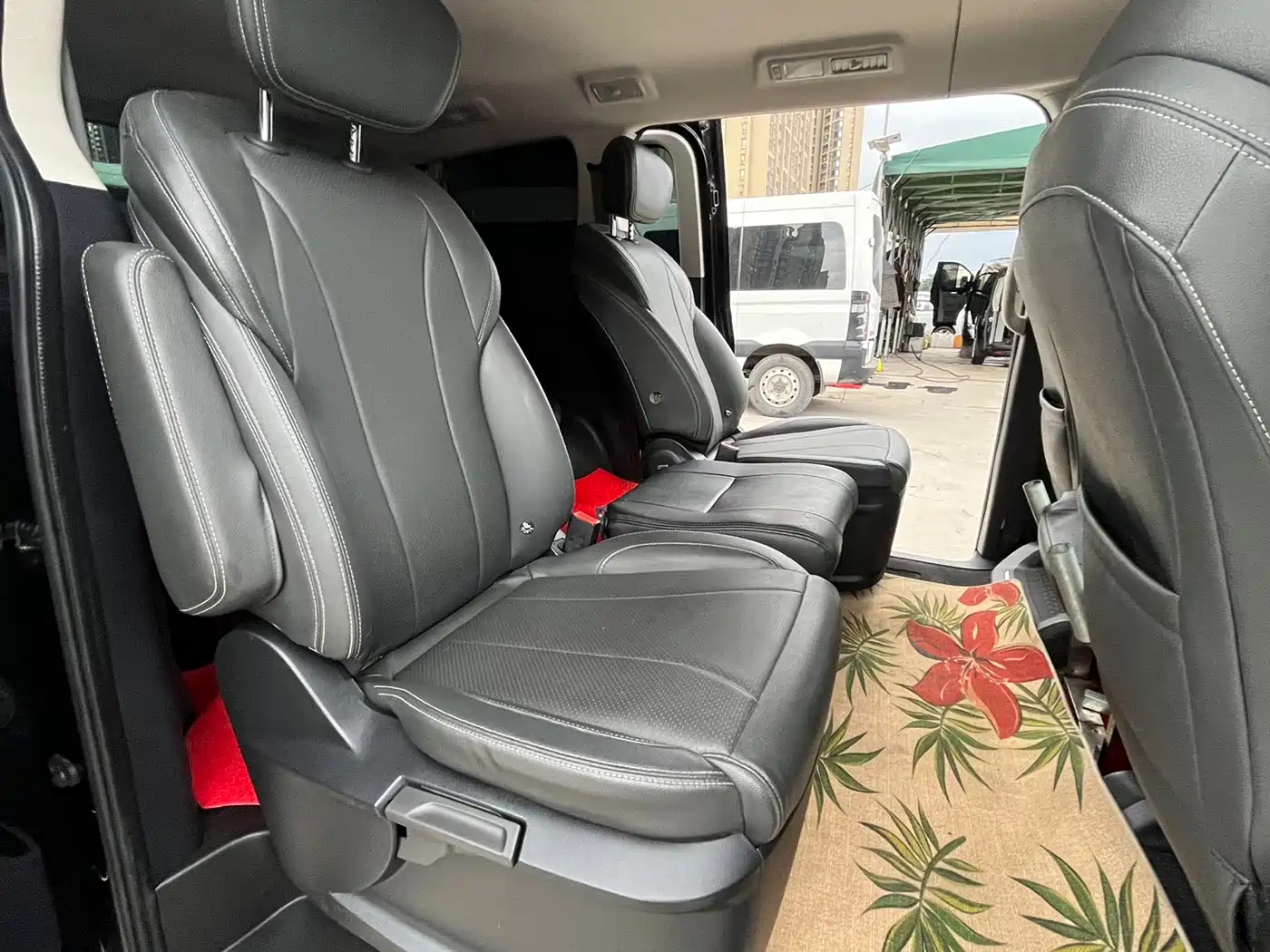 SAIC Maxus Maxus G20 2023 ES 2.0T Gasoline Automatic Value Touring Edition фото 11