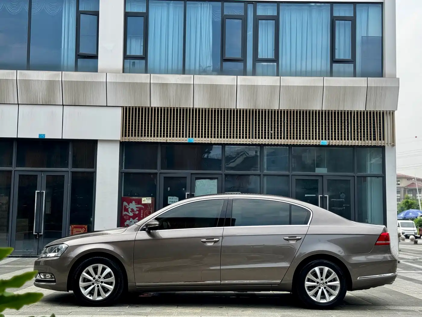 Volkswagen Magotan 2012 2012 Facelift 1.8TSI Leading