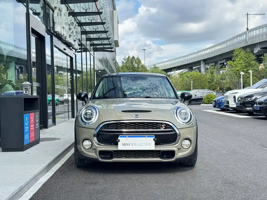 Фото 2 - MINI MINI
