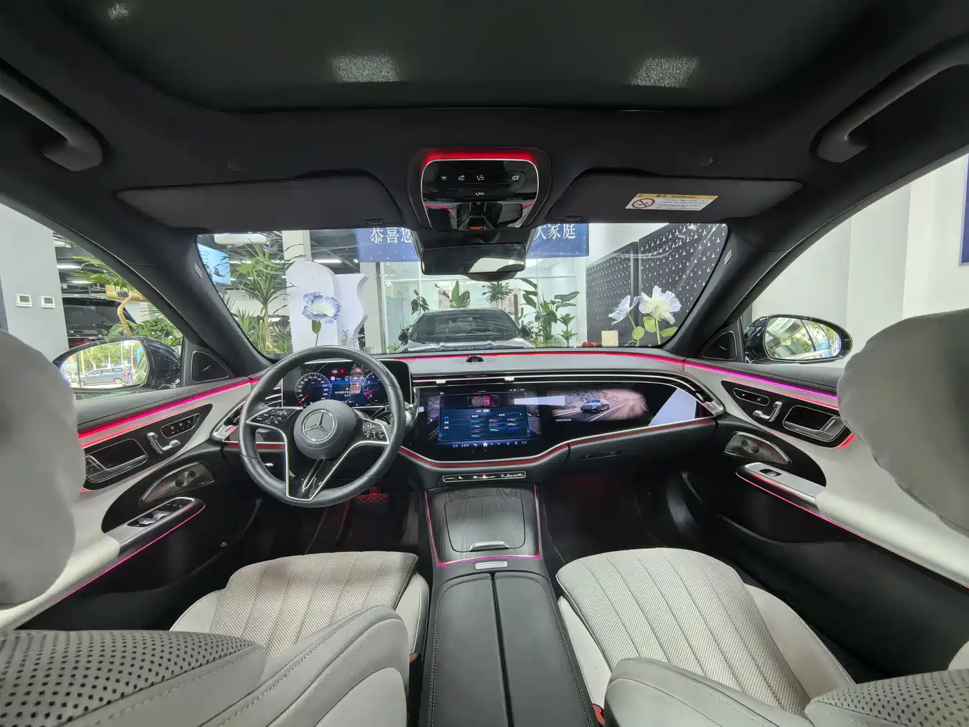Mercedes-Benz E-Class 2024 Model E 300 L Luxury фото 20