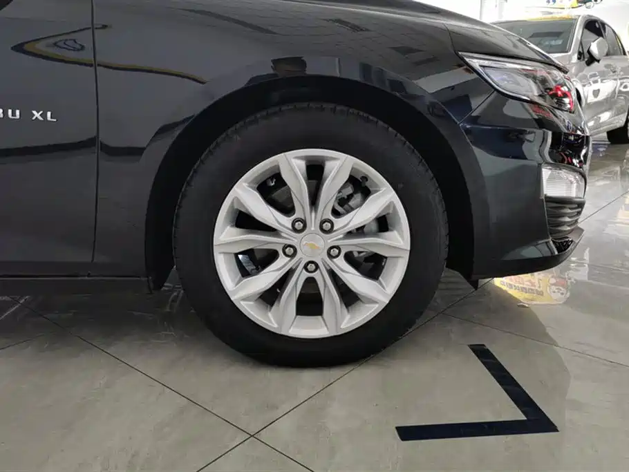 CHEVROLET MAI RUIBAO XL