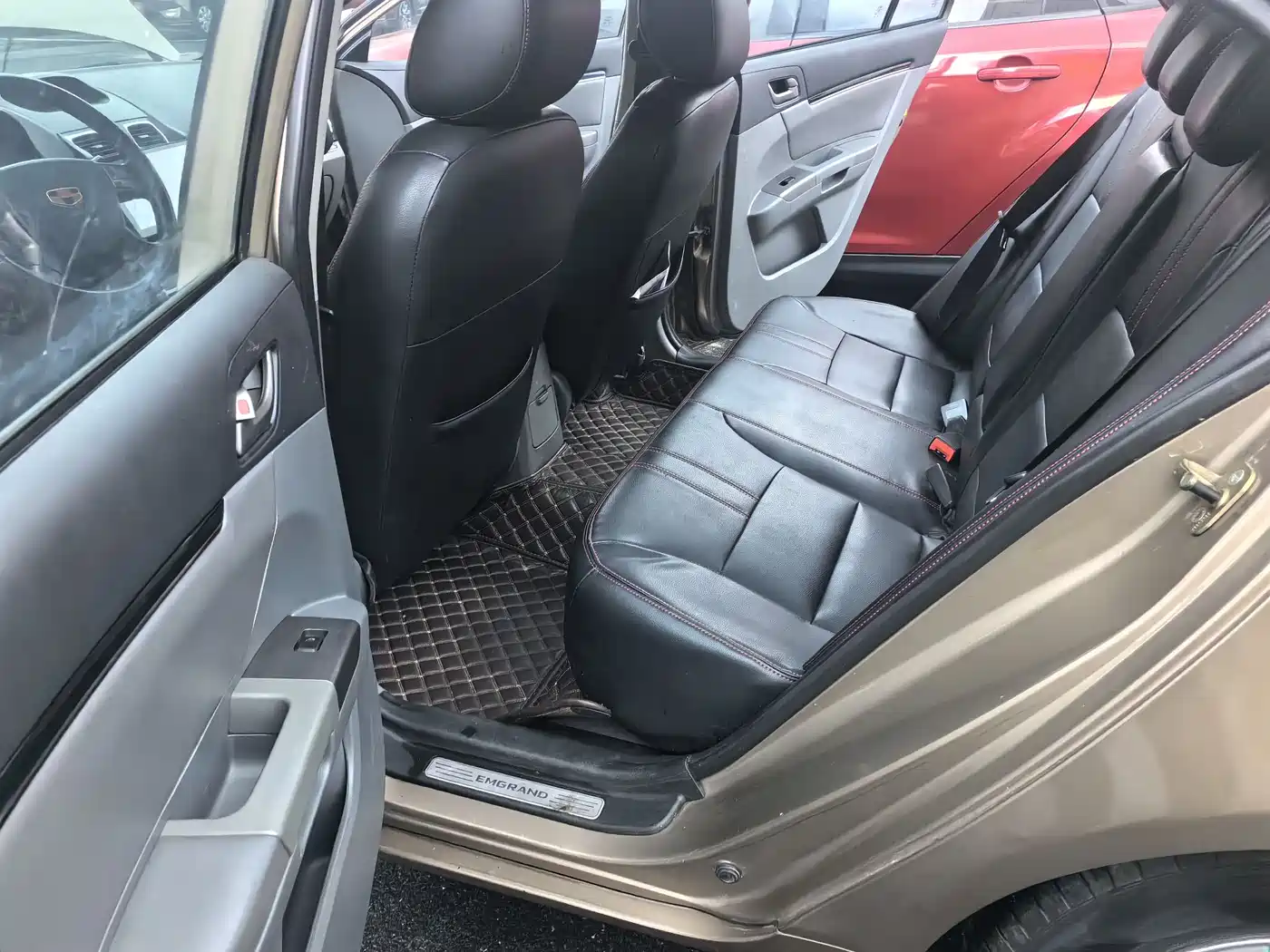 Geely Classic Emgrand 2012 2012 Sedan 1.8L CVT Luxury