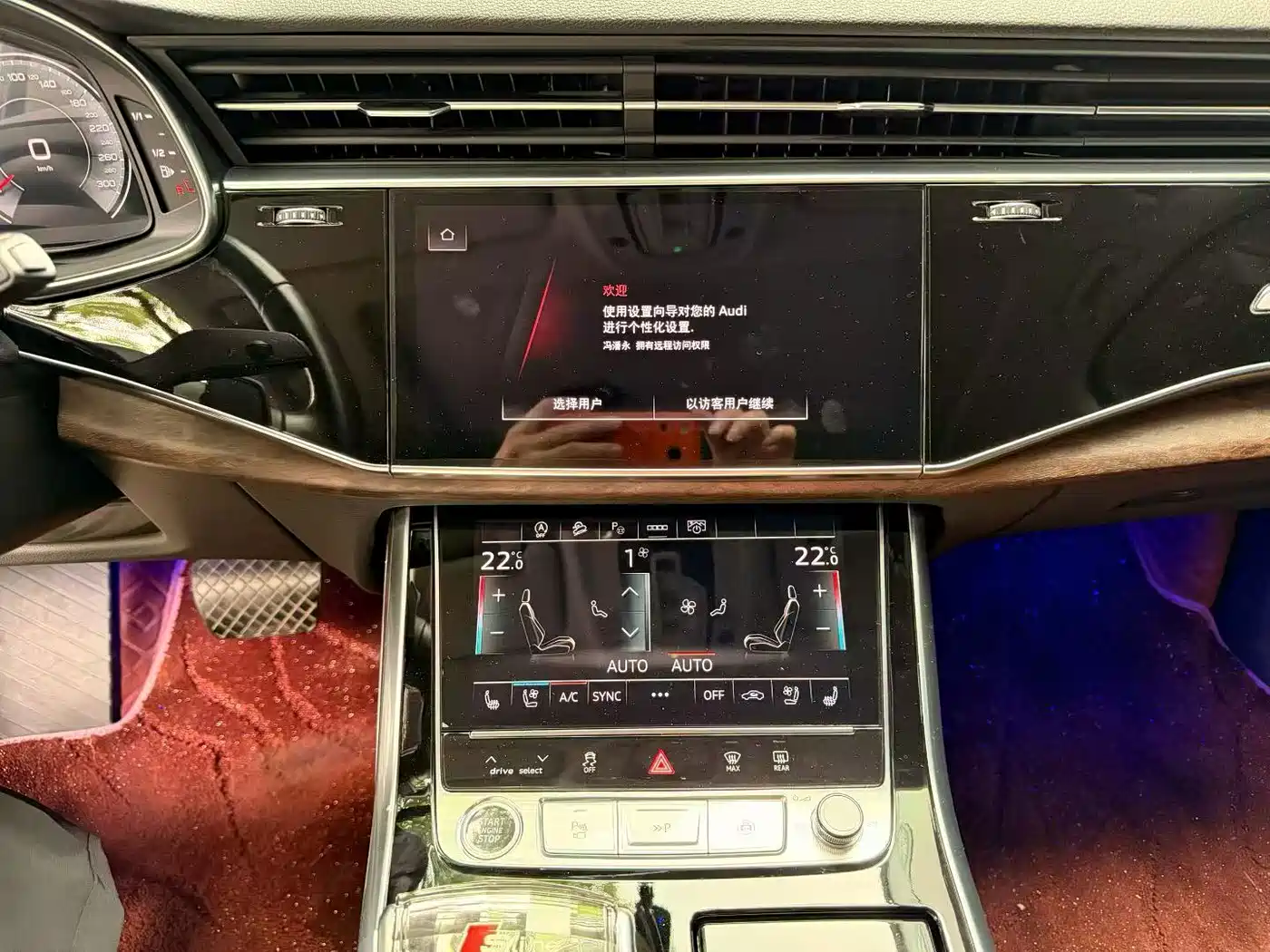 Фото 7 - Audi Q7