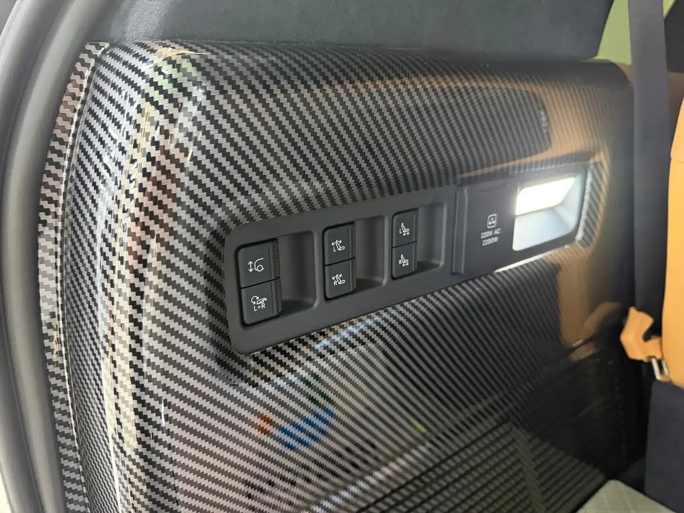 ZEEKR 9X 2026 2025 Model Standard