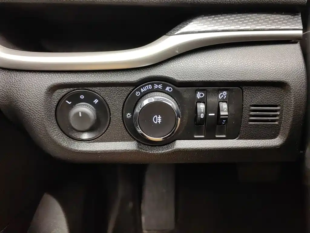 Фото 21 - Buick Excelle