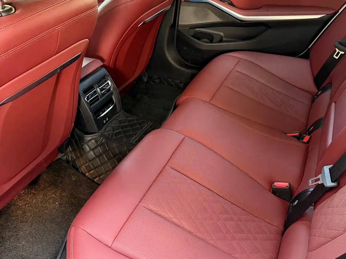 BMW i3 2022 eDrive 35 L фото 4