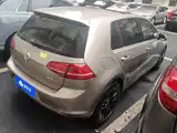 Фото 3 - Volkswagen Golf