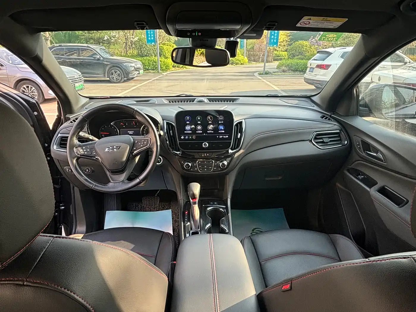 Chevrolet Equinox 2022 Mild Hybrid 550T RS 4WD Intelligent Defense Edition фото 7