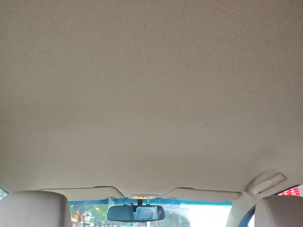 Фото 9 - Baojun 310W