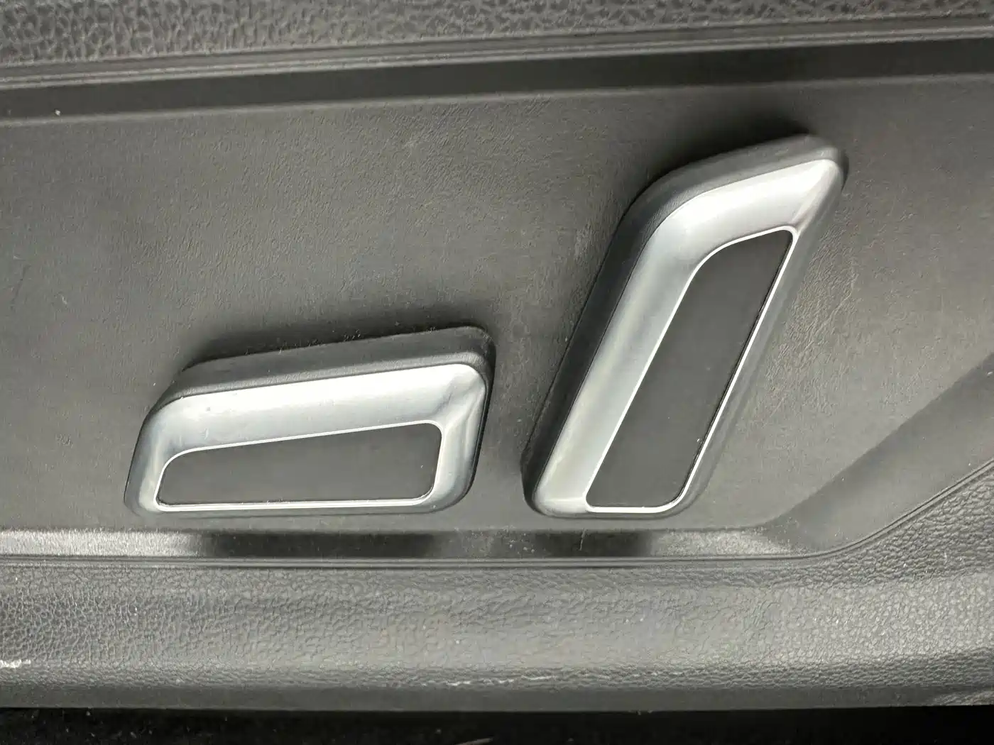 Haval Cool Dog 2023 2022 Model 1.5T DCT FWD Trendy Sound Edition