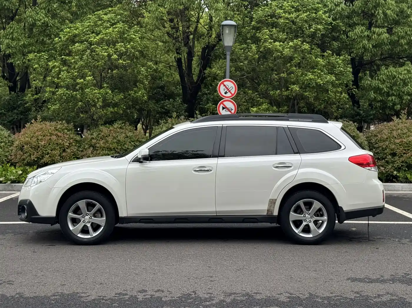 Subaru Outback 2013 2.5i Premium Edition фото 3