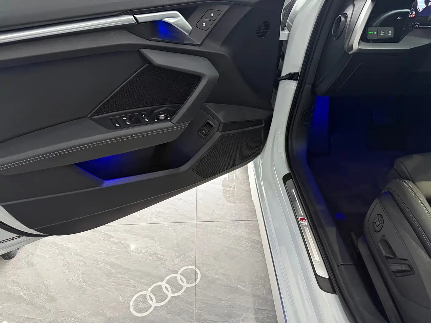 Audi A3 2023 Facelift A3L Limousine 35 TFSI Fashion Sport фото 14