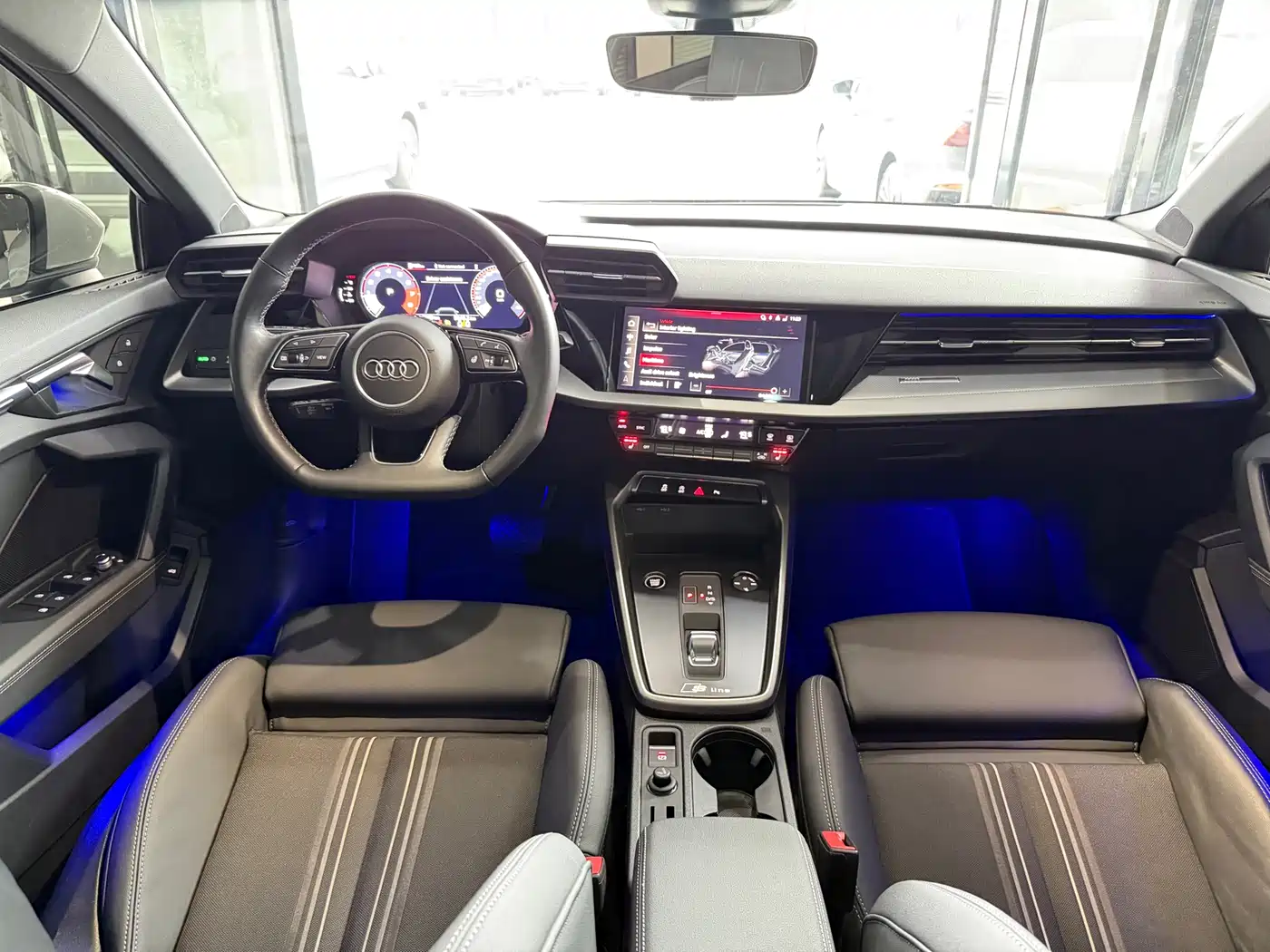 Audi A3 2023 Facelift A3L Limousine 35 TFSI Fashion Sport фото 18