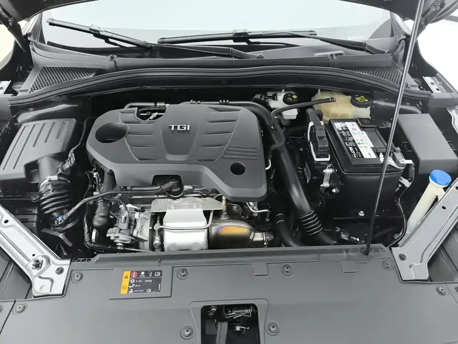 MG MG5 2024 2025 300TGI Global Flagship