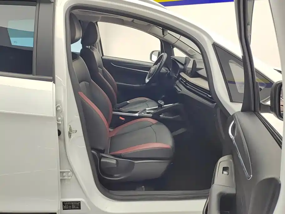 Geely Vision X3 2022 2021 PRO 1.5L CVT Premium