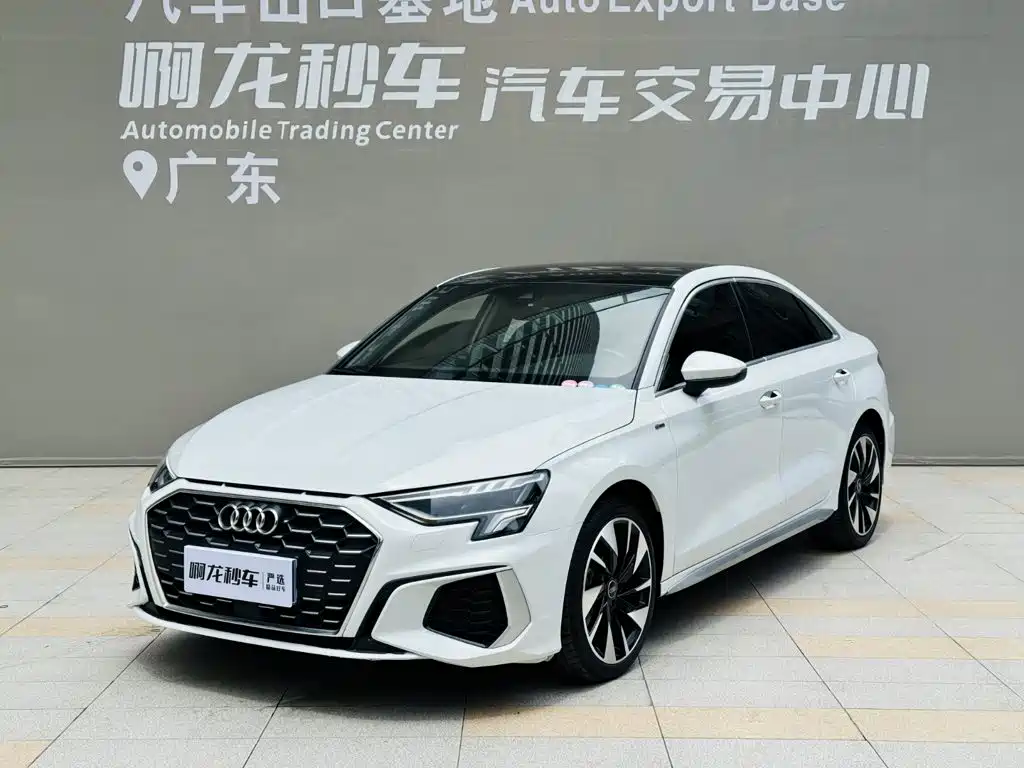 Фото 14 - Audi A3