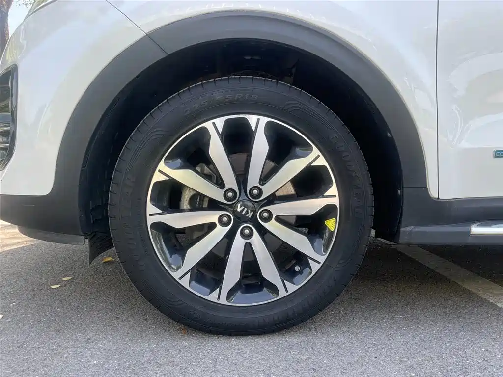Kia KX5 2016 Model 1.6T Automatic 2WD Premium фото 9