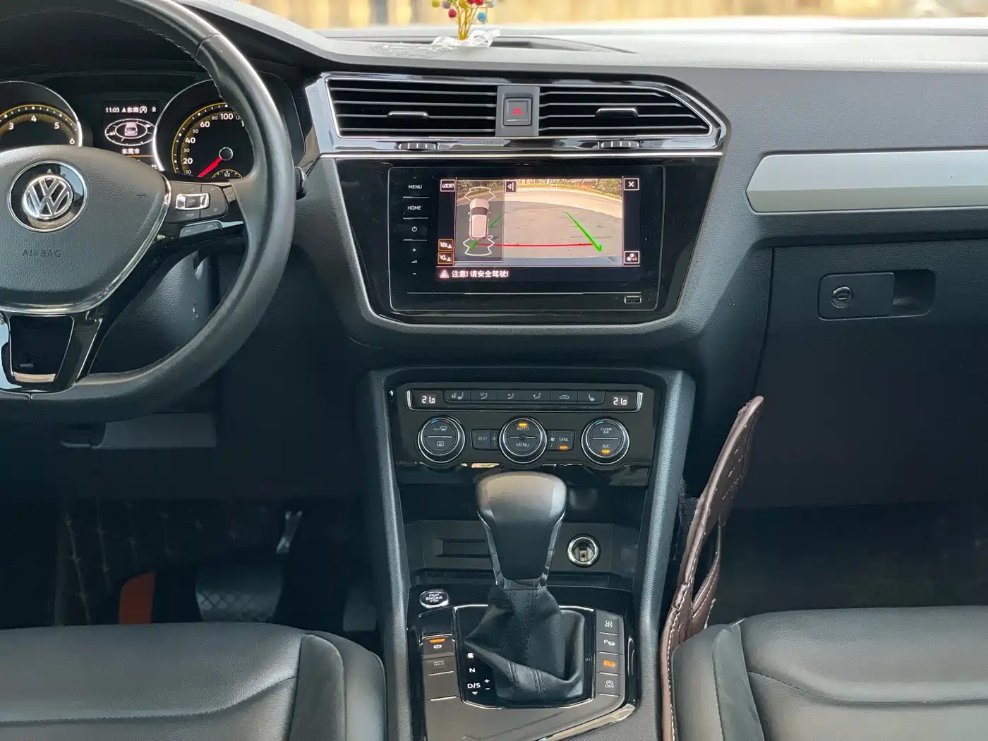 Volkswagen Tiguan L 2019 Facelift 330TSI Auto 2WD Smart Luxury China VI фото 17
