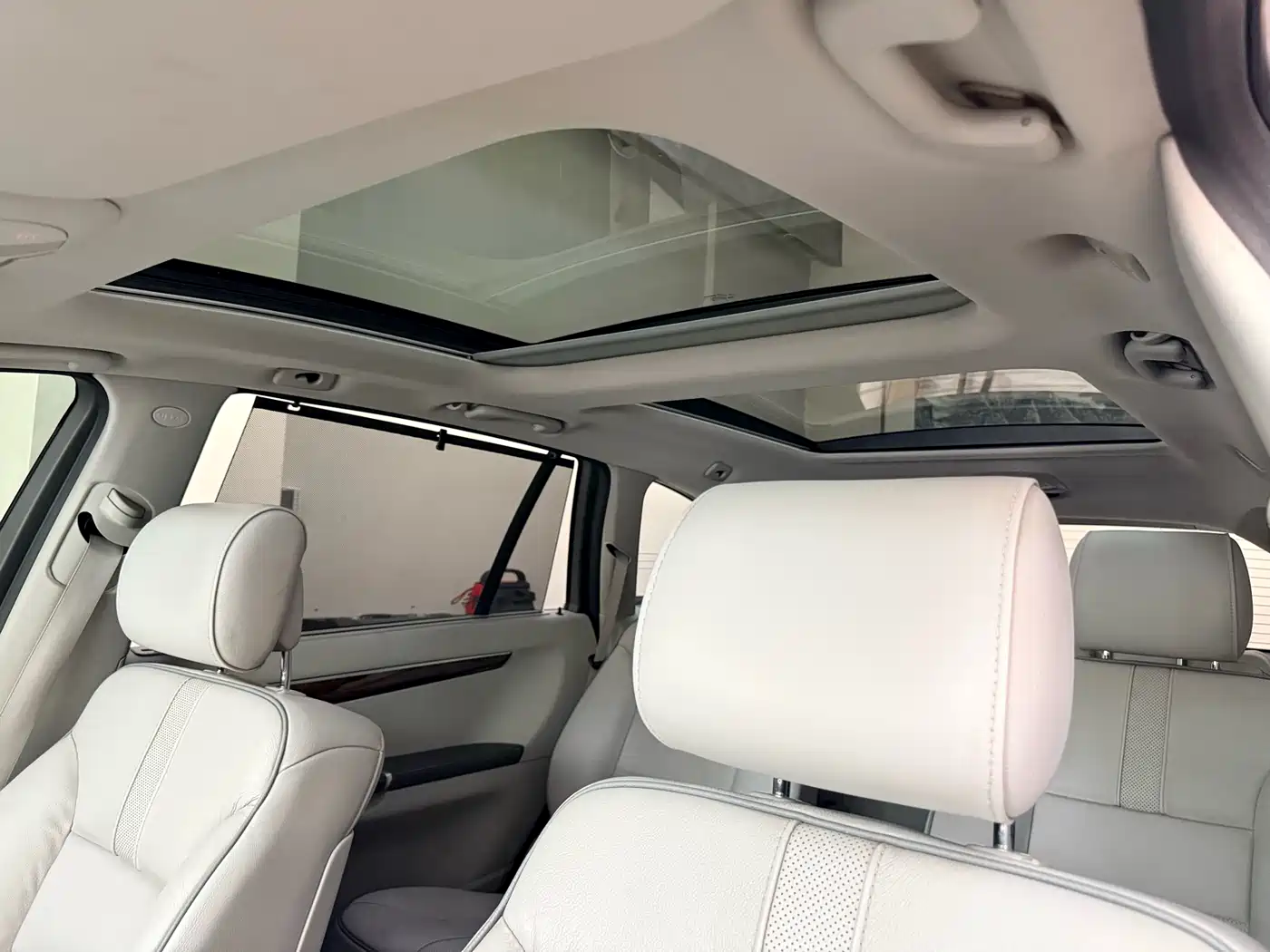 Mercedes-Benz R-Class 2011 R 350 L 4MATIC фото 12
