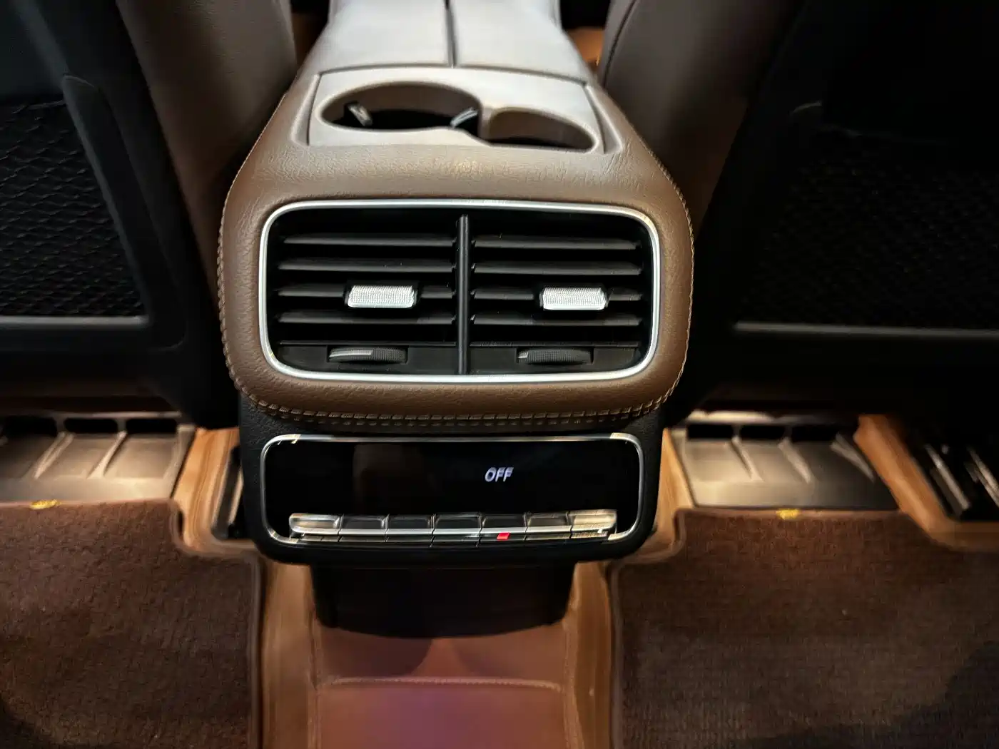 Mercedes-Benz GLE 2025 GLE 350 4MATIC Fashion фото 18