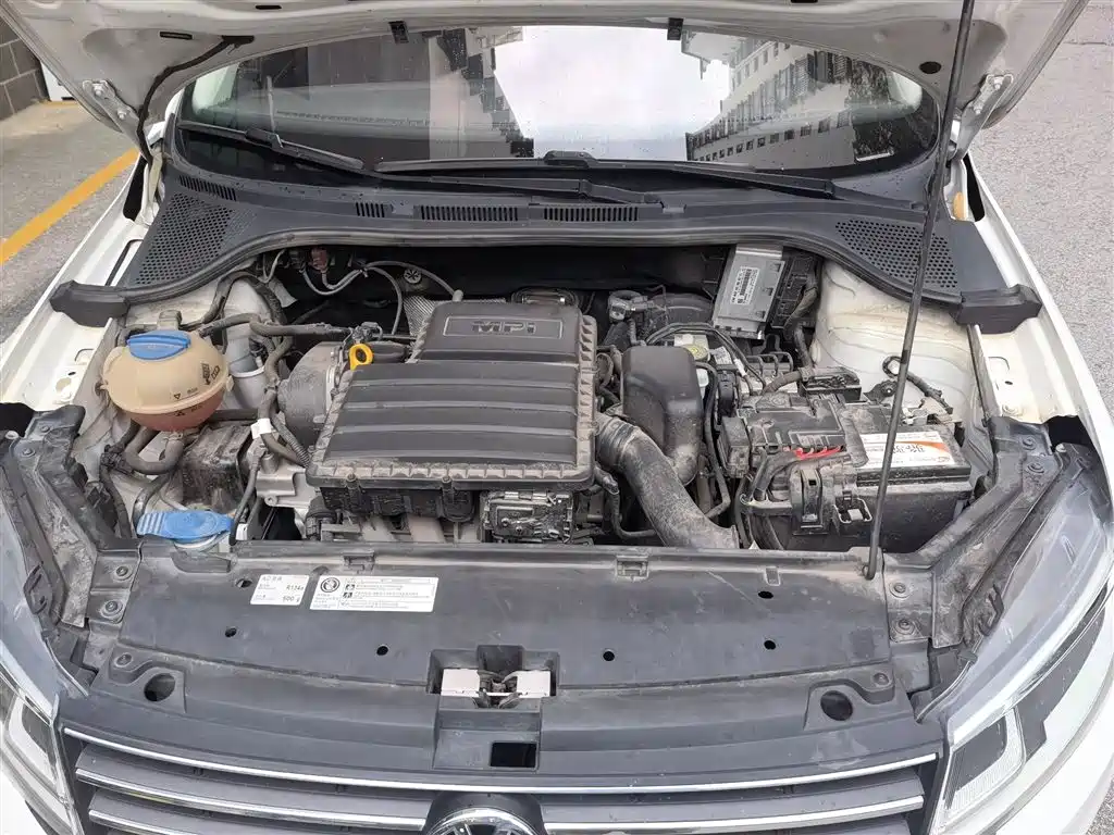 Volkswagen Santana 2018 1.5L Automatic Comfort Edition фото 17
