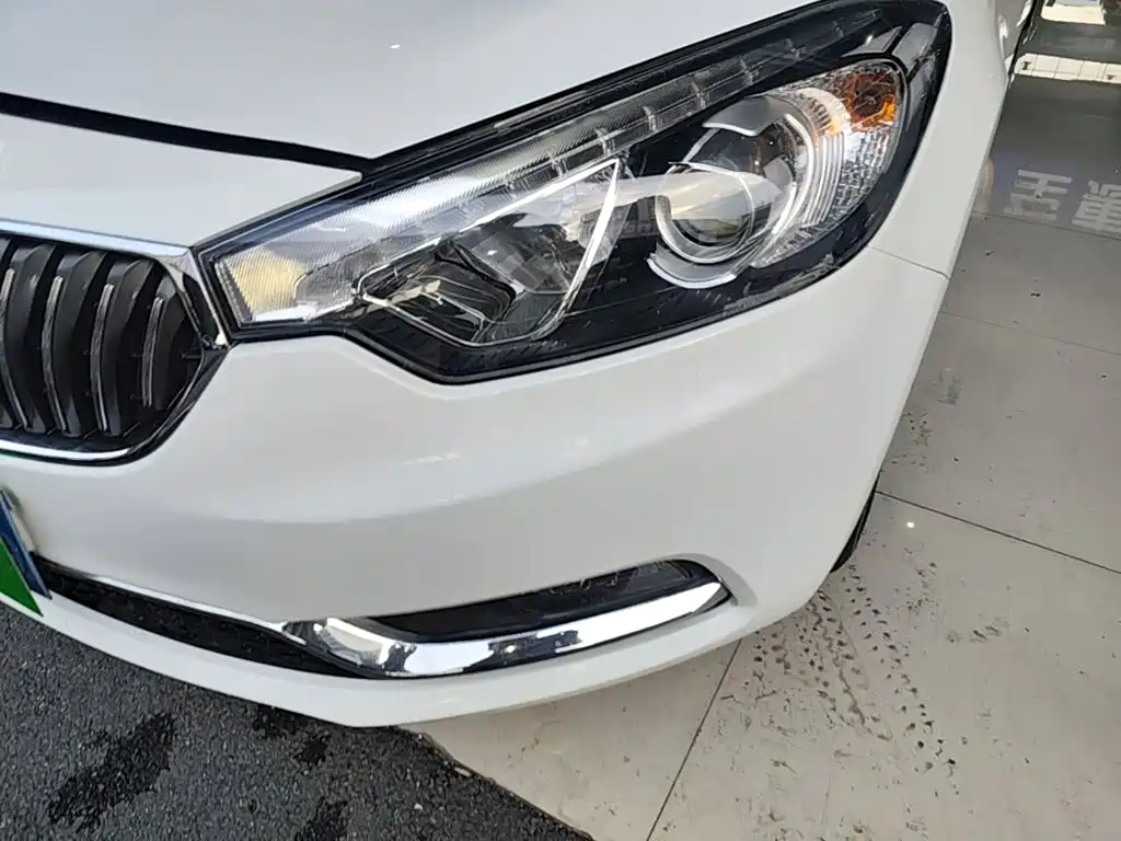 Фото 24 - Kia K3