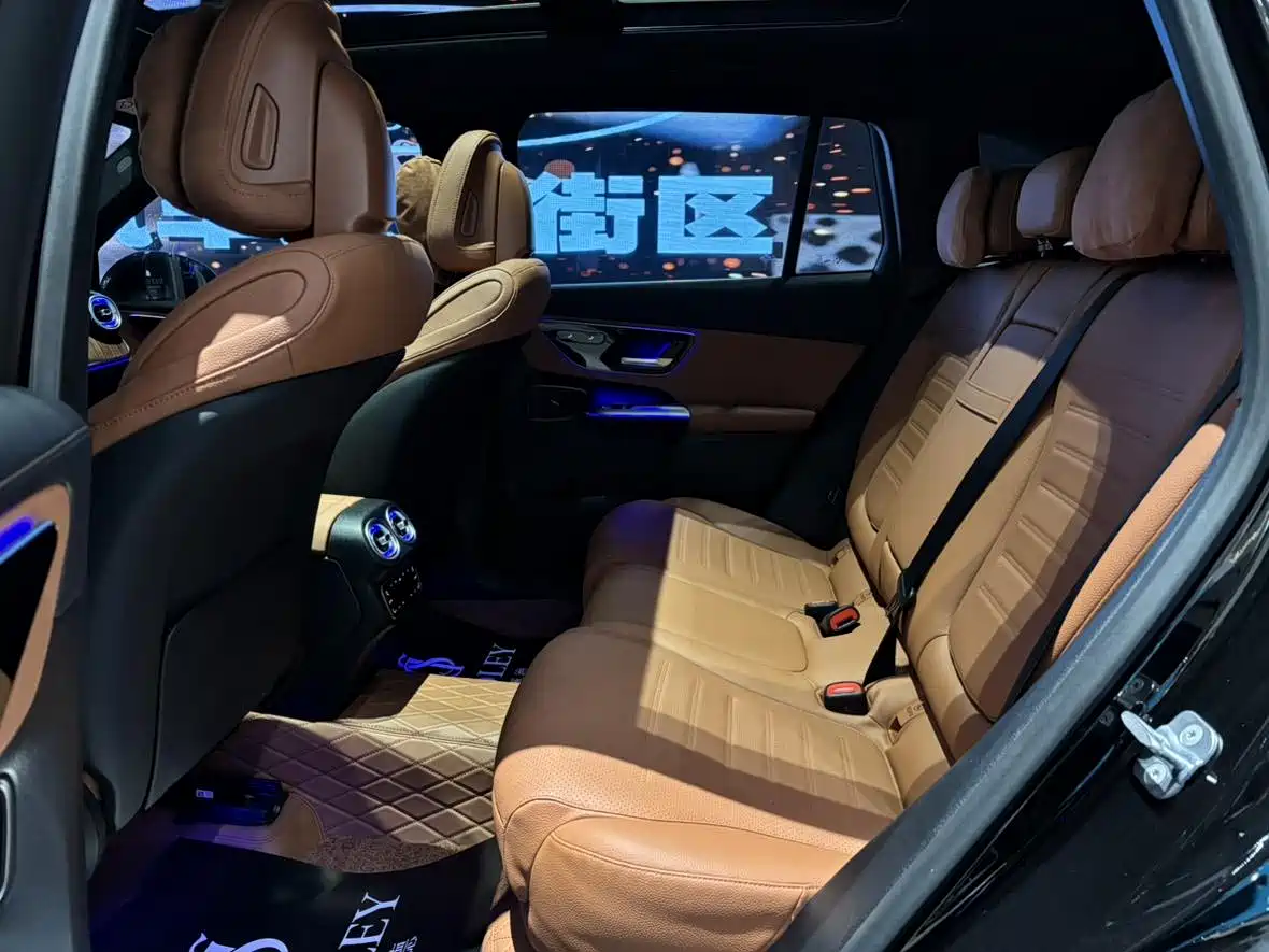 Mercedes-Benz GLC 2024 GLC 300 L 4MATIC Dynamic 5-seater фото 9