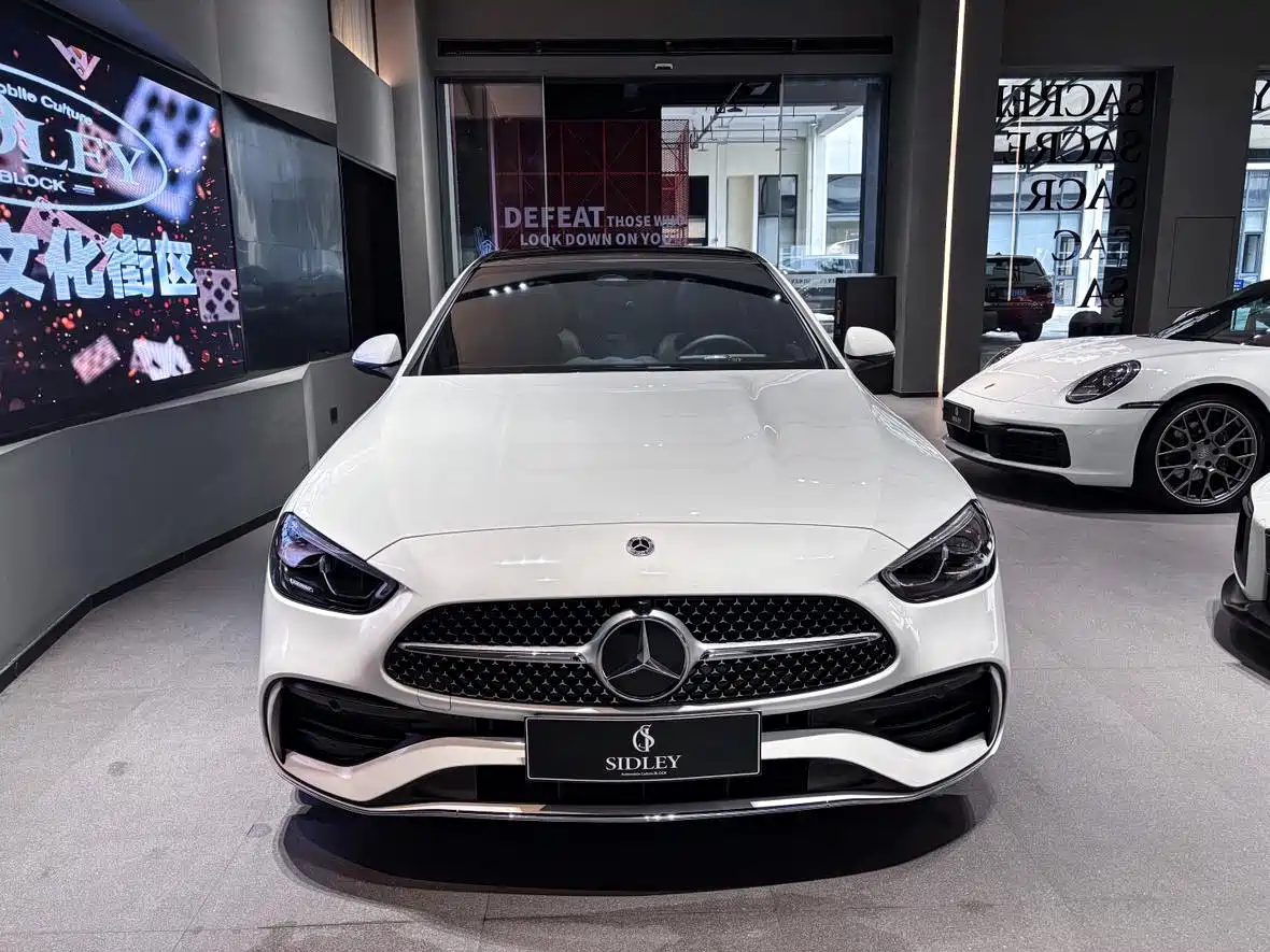 Mercedes-Benz C-Class 2022 C 260 L Sport Edition фото 3
