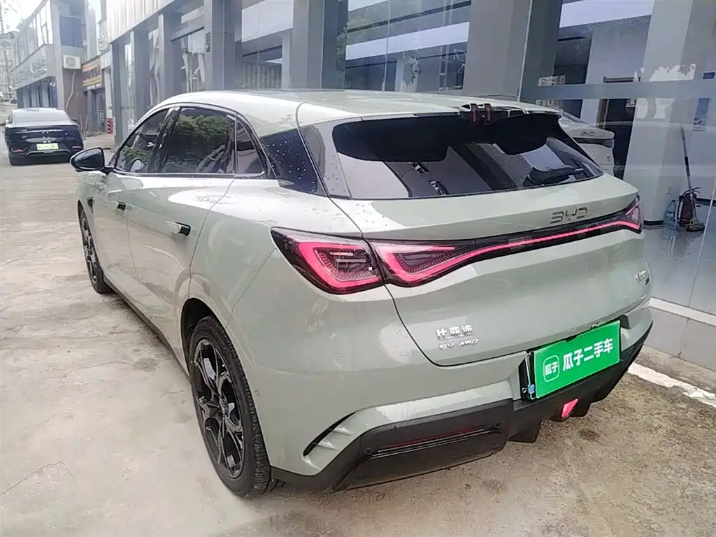 BYD Seal 06GT 2025 Smart Drive Edition 550 AWD Heat Wave фото 5