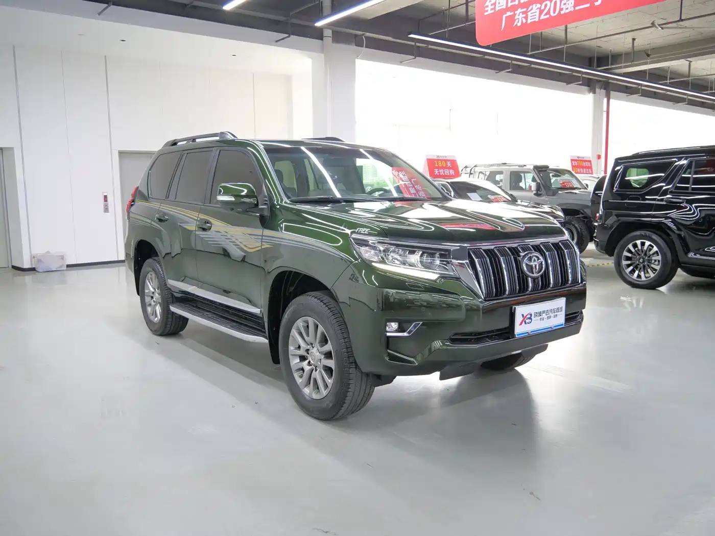 Toyota Prado 2018 3.5L Automatic TX-L Rear-mounted Spare Tire фото 3
