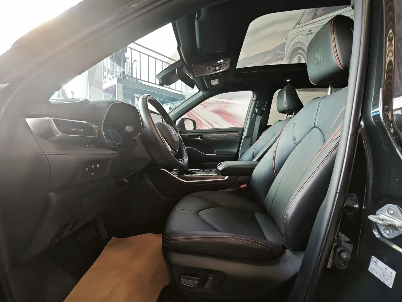 Toyota Crown Kluger 2024 2.5L HEV 4WD Premium Edition фото 15