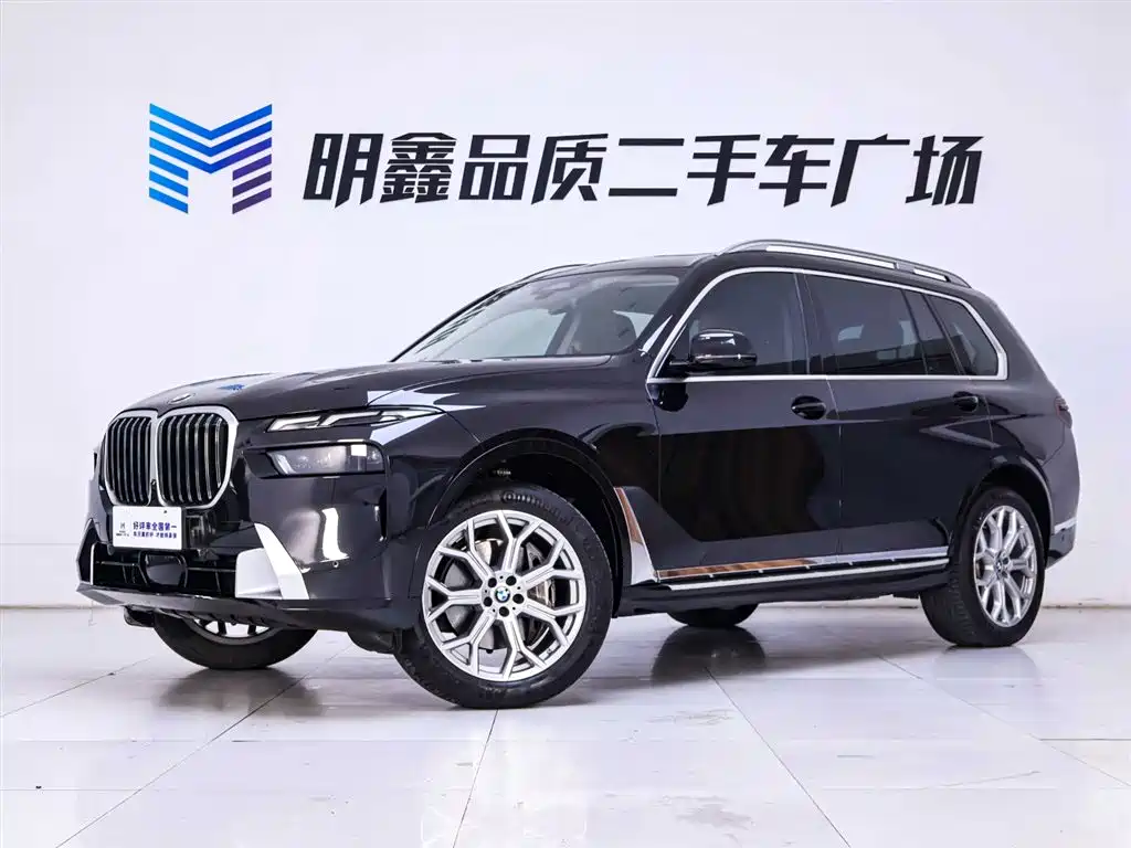 BMW X7 2023 xDrive40i Leading Luxury Package фото 2