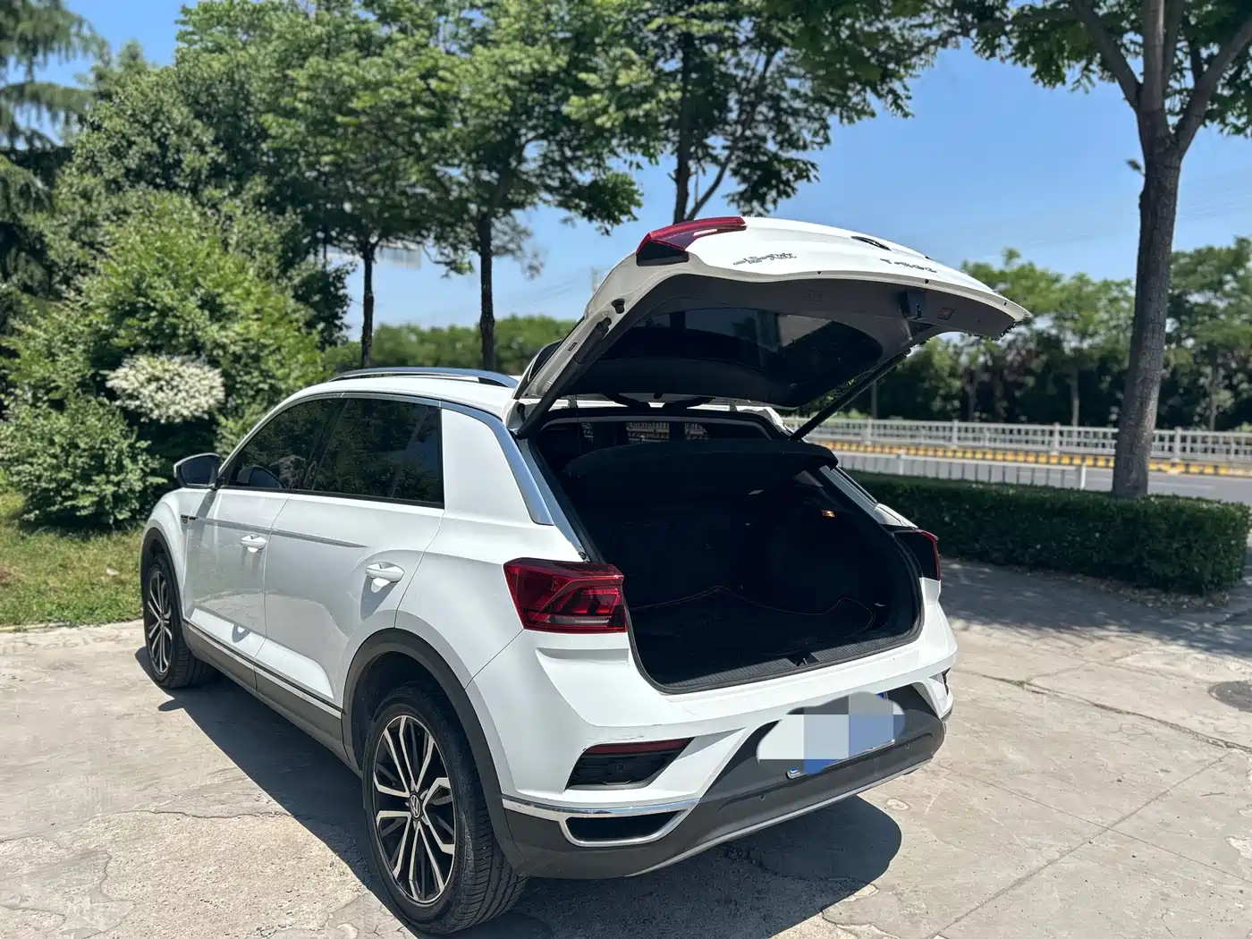 Volkswagen T-ROC 2022 280TSI DSG 2WD Comfort PLUS фото 15